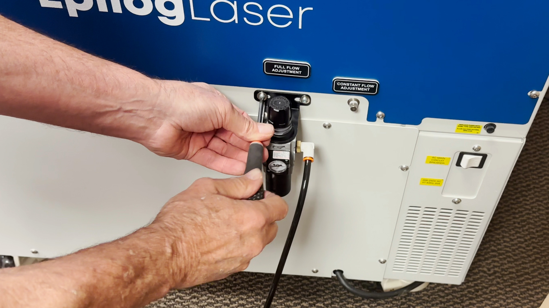 Attaching air compressor regulator to Fusion Pro 36